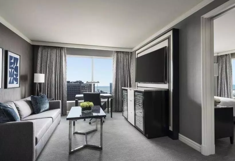 クラブスイート, The Ritzcarlton, Cleveland