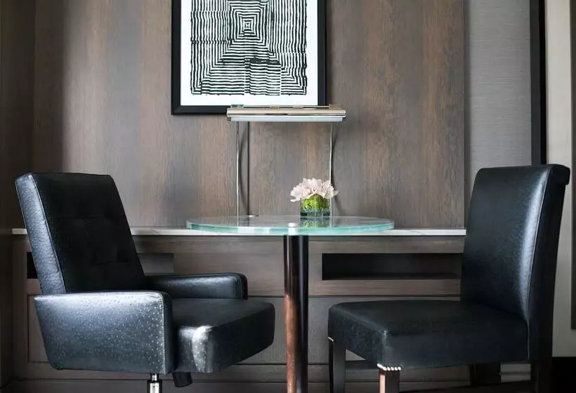 クラブルーム, The Ritzcarlton, Cleveland