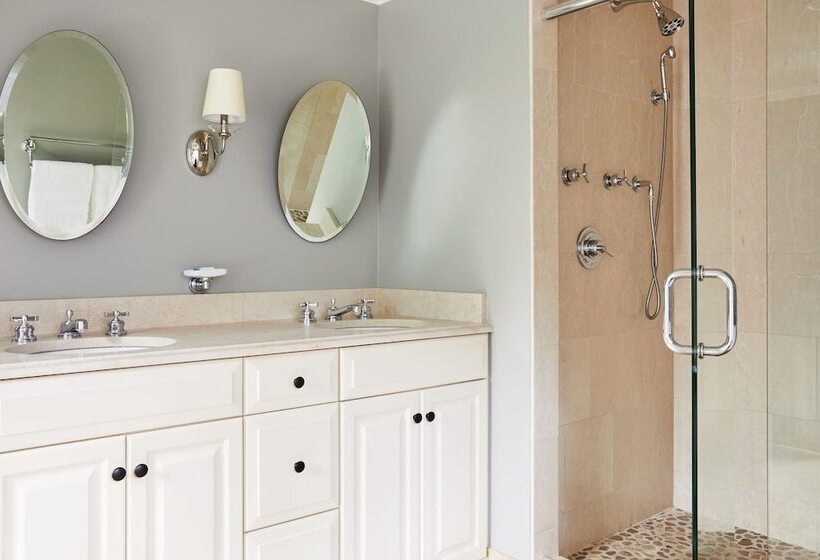 프리미엄 룸, The White Barn Inn & Spa, Auberge Resorts Collection