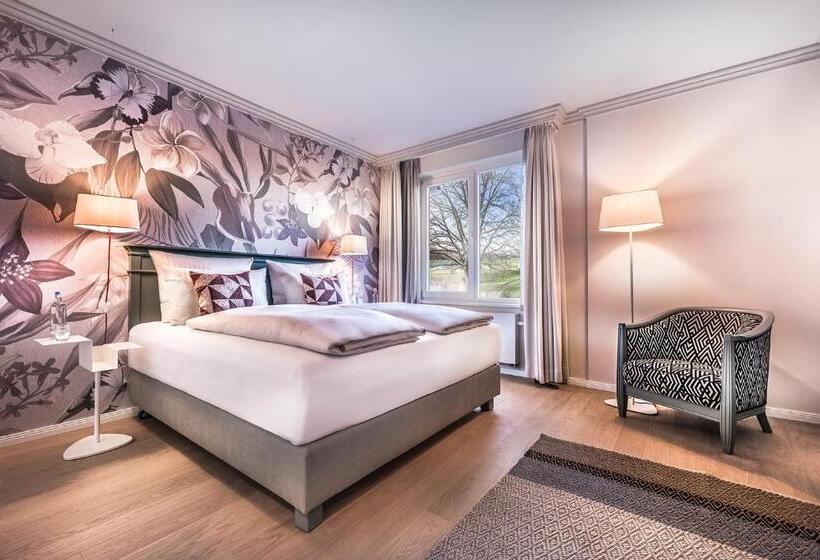 标准间, Steigenberger Hotel Treudelberg Hamburg