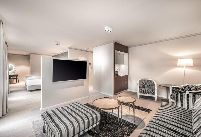 小型套房, Steigenberger Hotel Treudelberg Hamburg