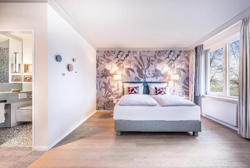 标准间, Steigenberger Hotel Treudelberg Hamburg