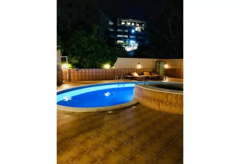 سوییت خانوادگی, Vanda Boutique Hotel & Spa By Rafahia