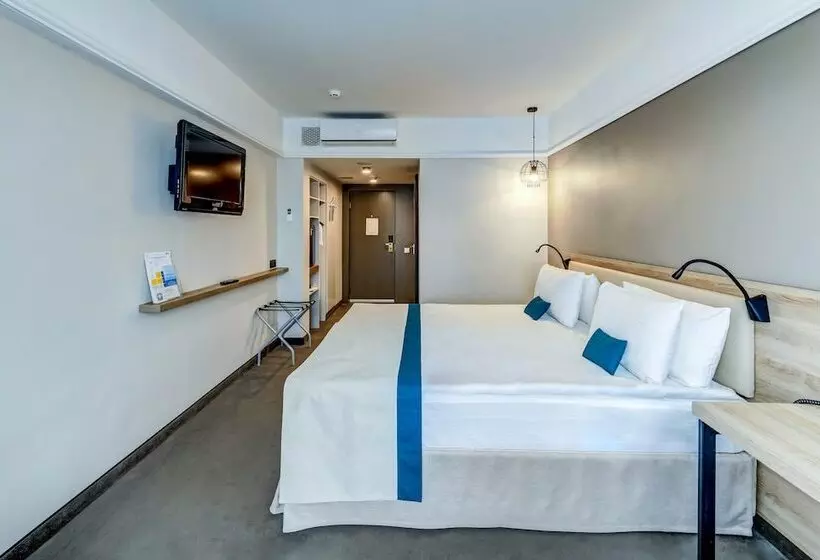 コンフォートルーム, Aerostar Hotel Moscow