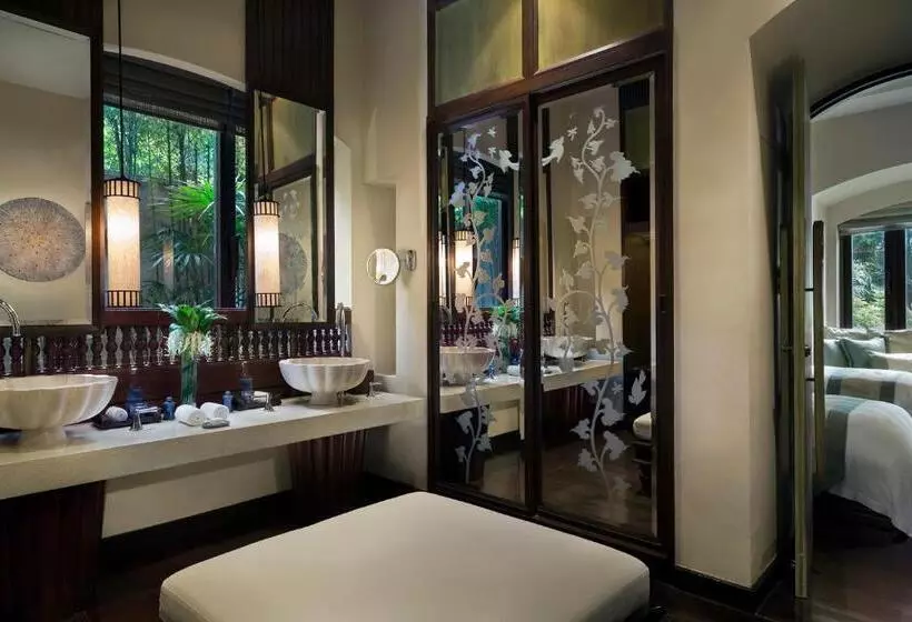 ویلای 4 خوابه, Four Seasons Resort Chiang Mai
