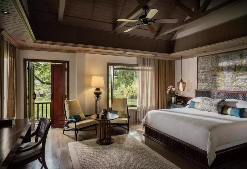 اتاق استاندارد با تراس, Four Seasons Resort Chiang Mai