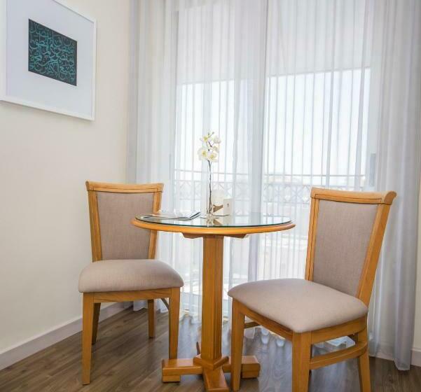 اتاق استاندارد با بالکن, Alqasr Metropole