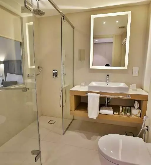 اتاق اجرایی, Alqasr Metropole