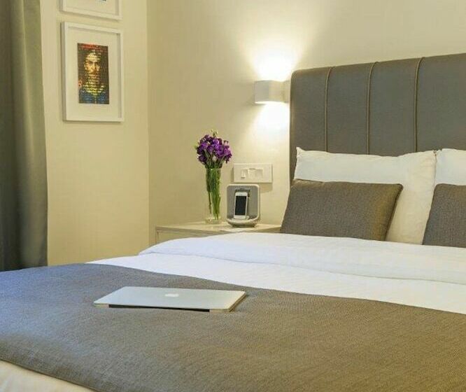 اتاق اجرایی, Alqasr Metropole