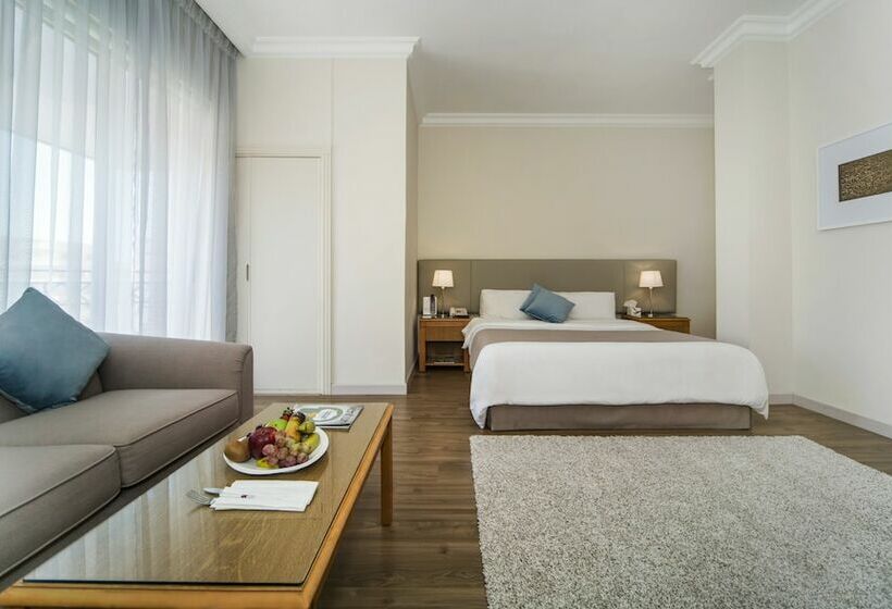 سوییت سوپریور, Alqasr Metropole