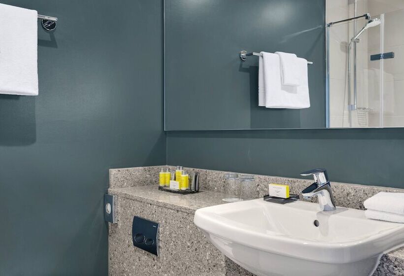 수피리어 룸, Bristol Marriott Royal