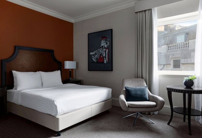 디럭스 룸, Bristol Marriott Royal