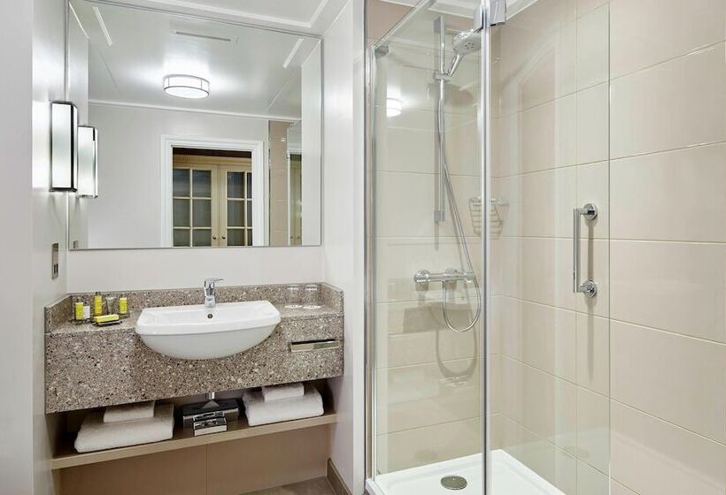 디럭스 룸, Bristol Marriott Royal