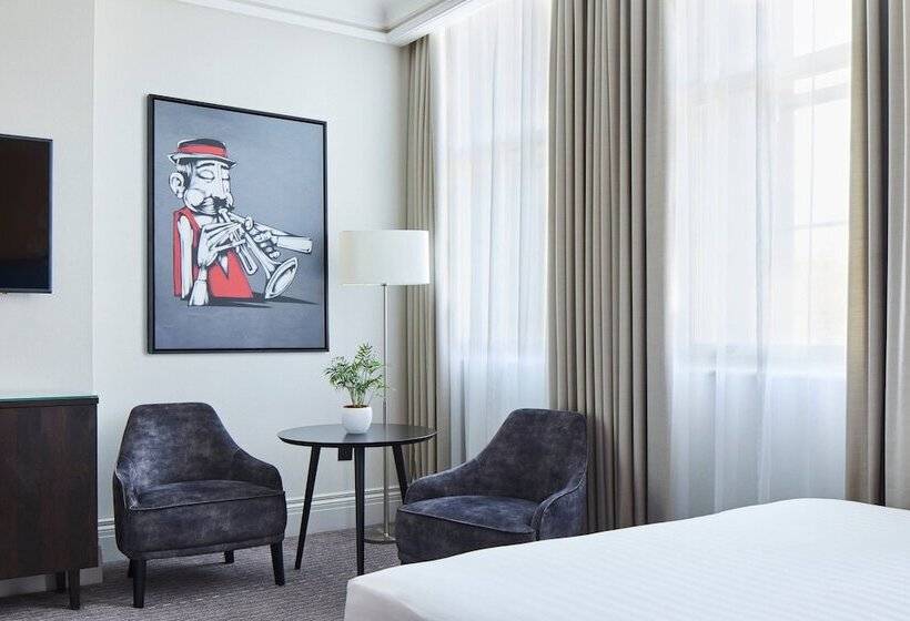 디럭스 룸, Bristol Marriott Royal