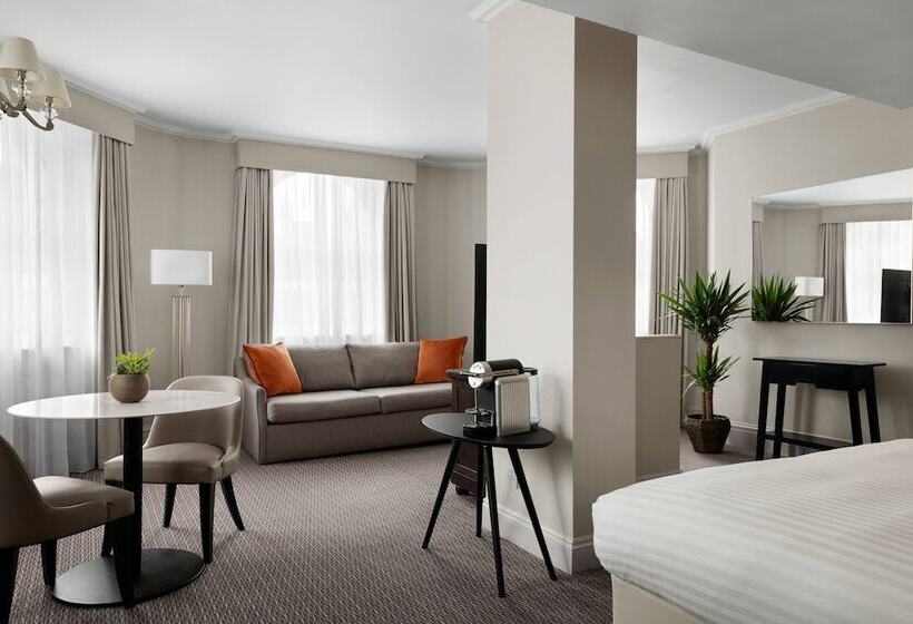 주니어 스위트, Bristol Marriott Royal