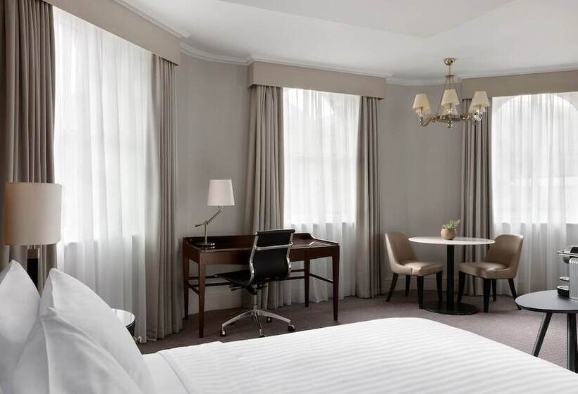 주니어 스위트, Bristol Marriott Royal