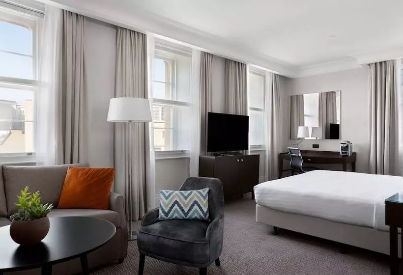 ロイヤルアパートメントの2ベッドルーム, Bristol Marriott Royal