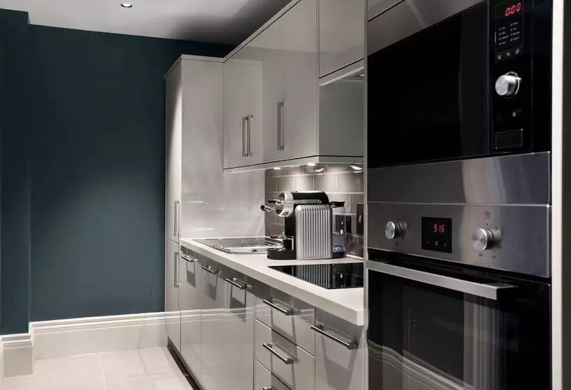 ロイヤルアパートメントの2ベッドルーム, Bristol Marriott Royal