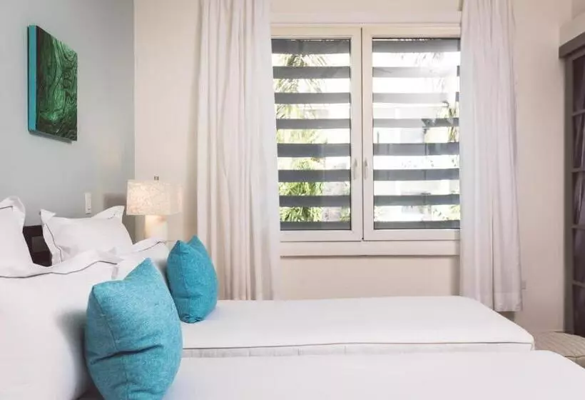 2 Bedroom Suite with Balcony, Carlisle Bay