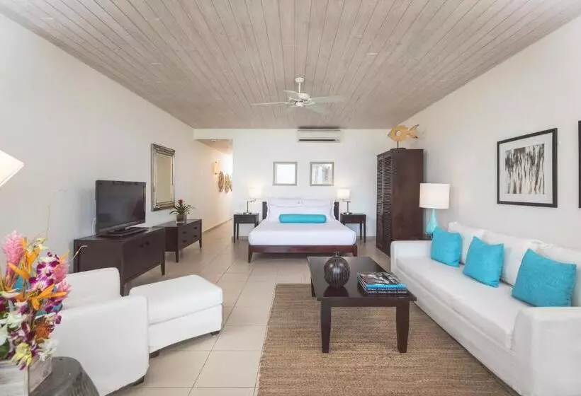 2 Bedroom Suite with Balcony, Carlisle Bay