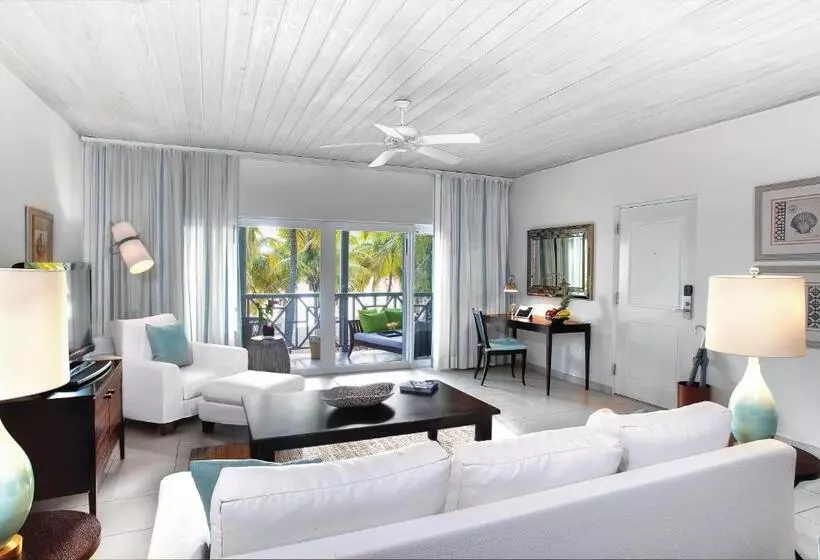 سوییت, Carlisle Bay