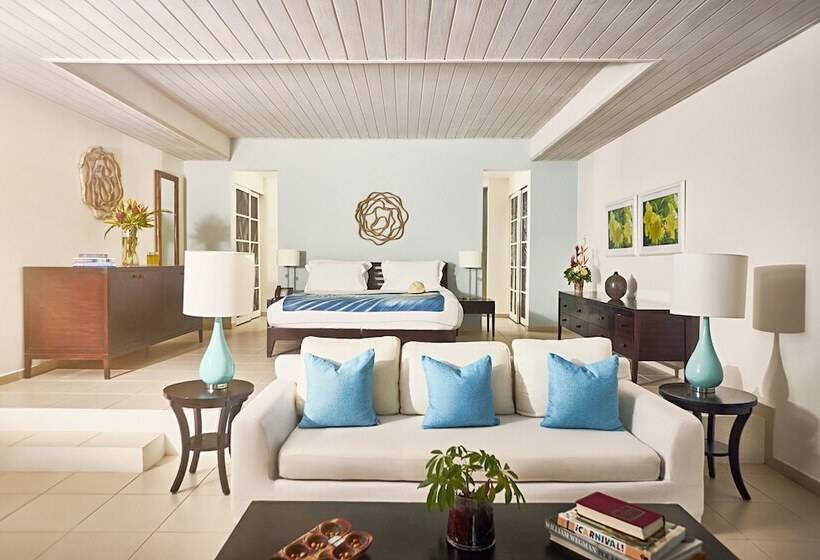 سوییت, Carlisle Bay