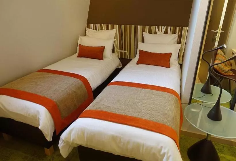 Suite Familiare, Du Parc Ath