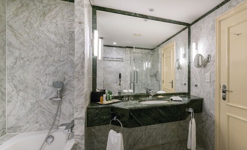 اتاق اجرایی, Hilton Brussels Grand Place