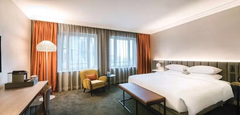 اتاق اجرایی, Hilton Brussels Grand Place