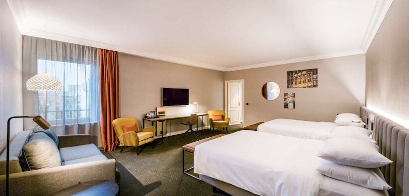 اتاق خانوادگی, Hilton Brussels Grand Place