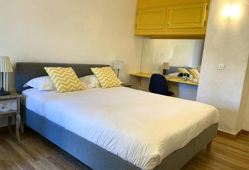 スタンダードルーム, Hôtel Jas Neuf