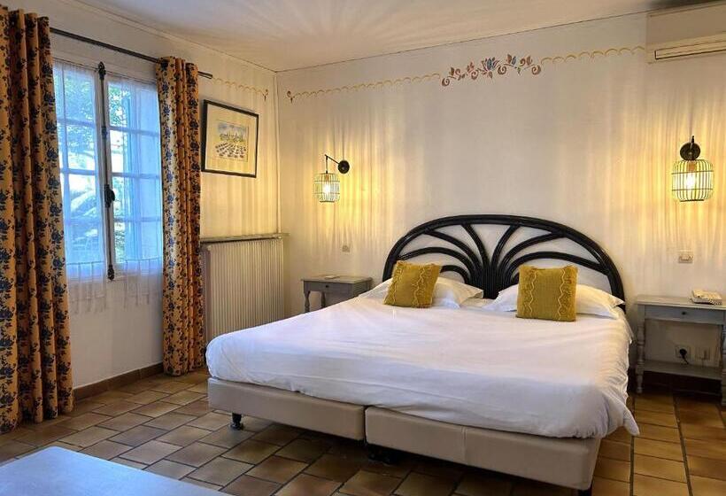 スタンダードルーム, Hôtel Jas Neuf