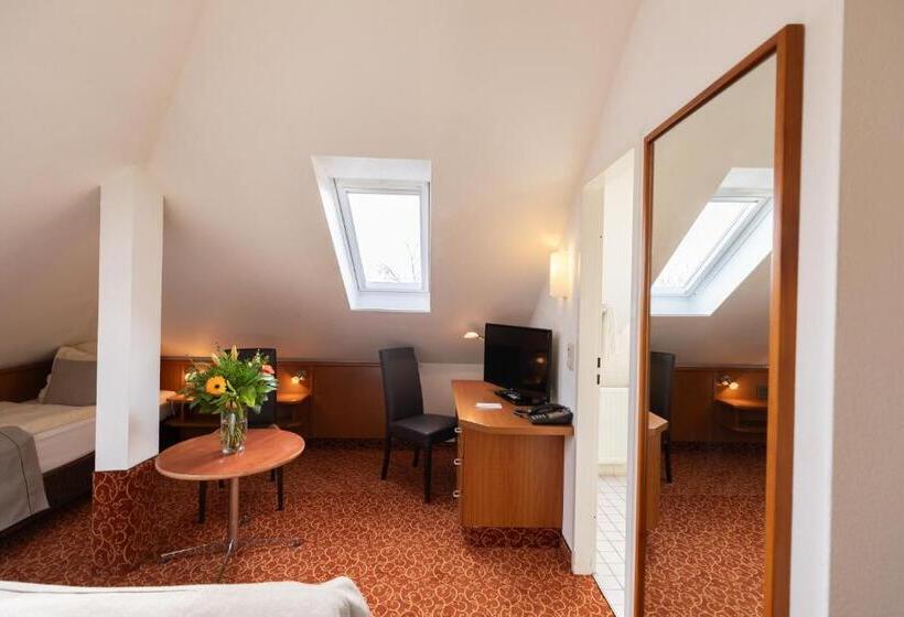 غرفة قياسية ثلاثية, Garden Bremen