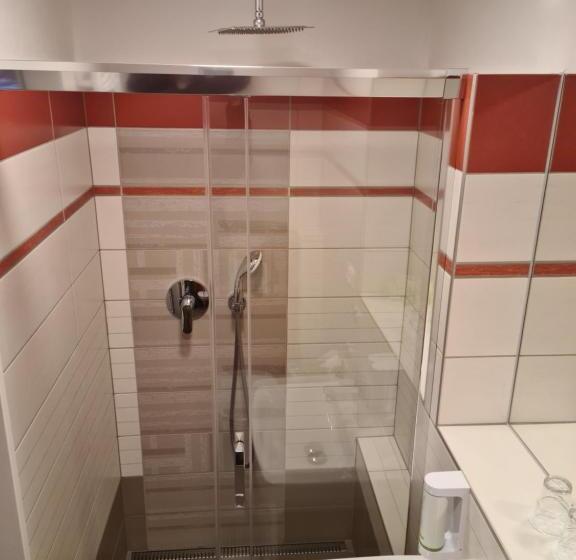 اتاق لوکس, Skicentrum