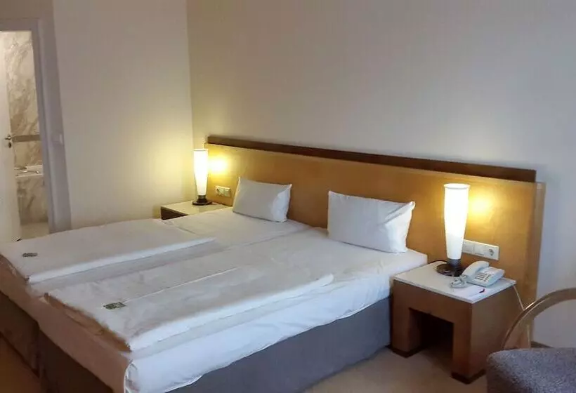 Classic Room, Sorat Insel Hotel Regensburg