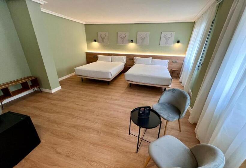 اتاق لوکس چهار تخته, YOMO Imperial