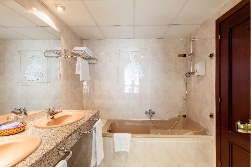 اتاق استاندارد, YOMO Imperial