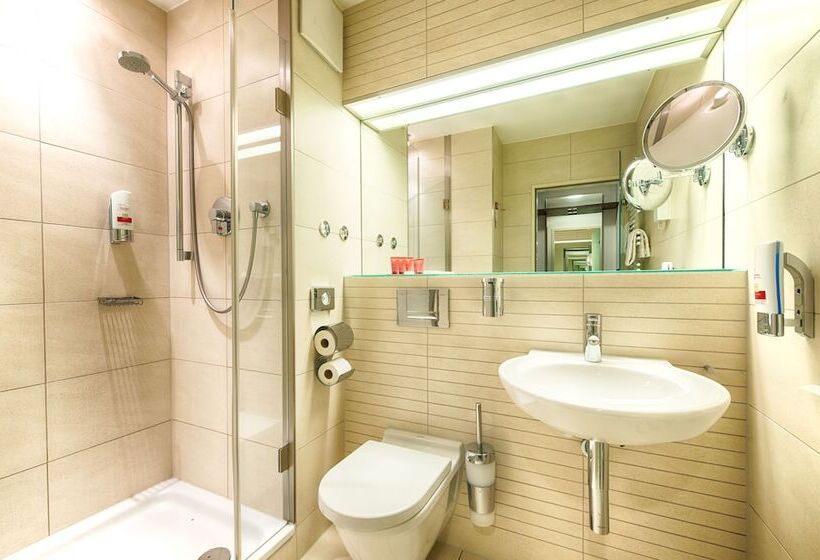 Номер Superior, Leonardo Hotel Muenchen City West