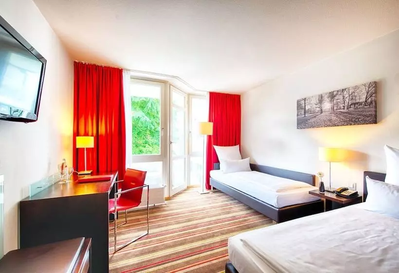 Superior-huone, Leonardo Hotel Muenchen City West