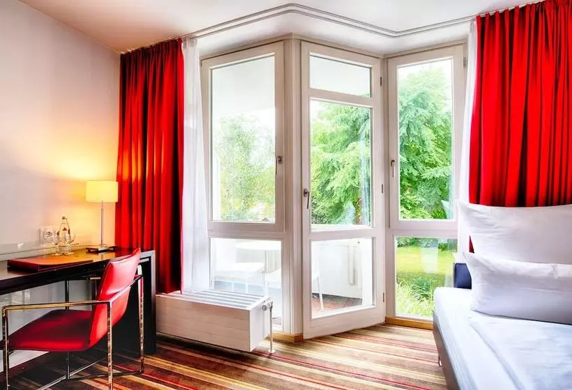 Superior-huone, Leonardo Hotel Muenchen City West