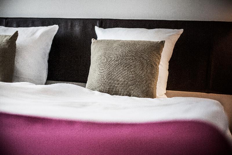 اتاق استاندارد با چشمانداز دریا, Lotus Bay Resort