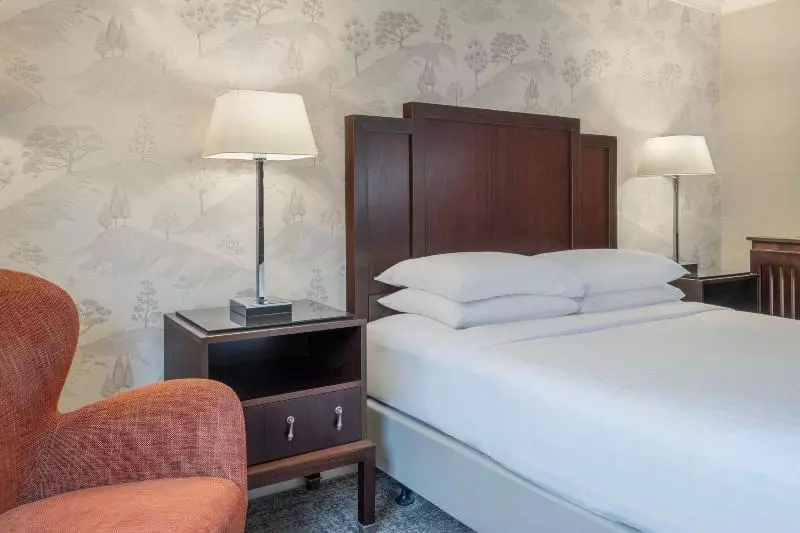 Superior-huone King-vuode, Delta Hotels By Marriott St Pierre Country Club