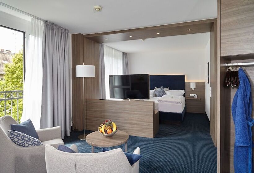 Номер Deluxe, Alexander Am Zoo