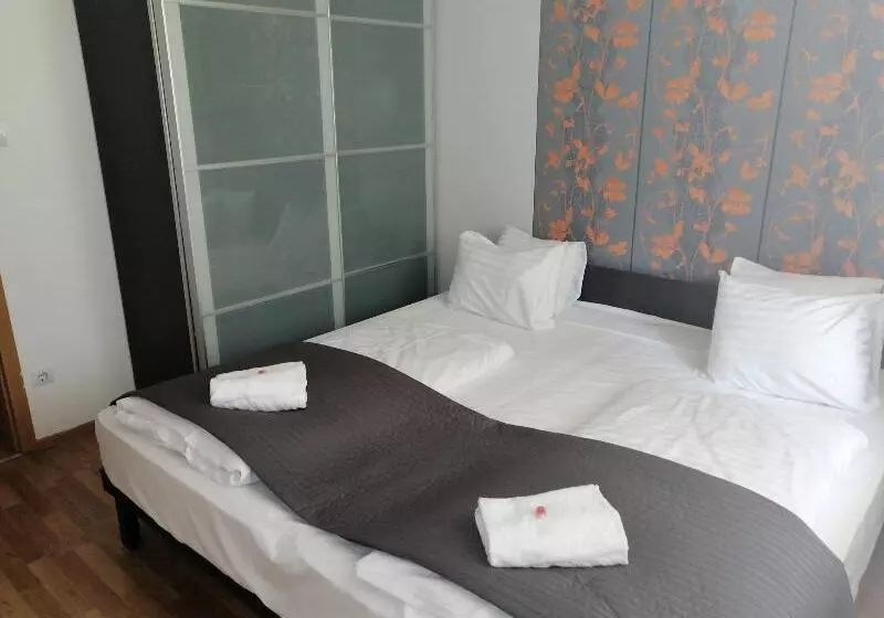 اتاق استاندارد, Plaza Premium Wien
