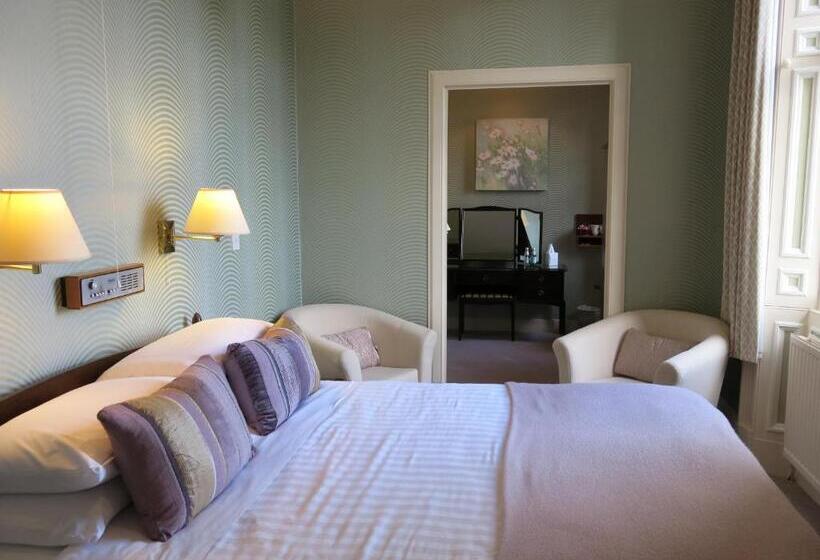 اتاق سوپریور, Pitlochry Dundarach