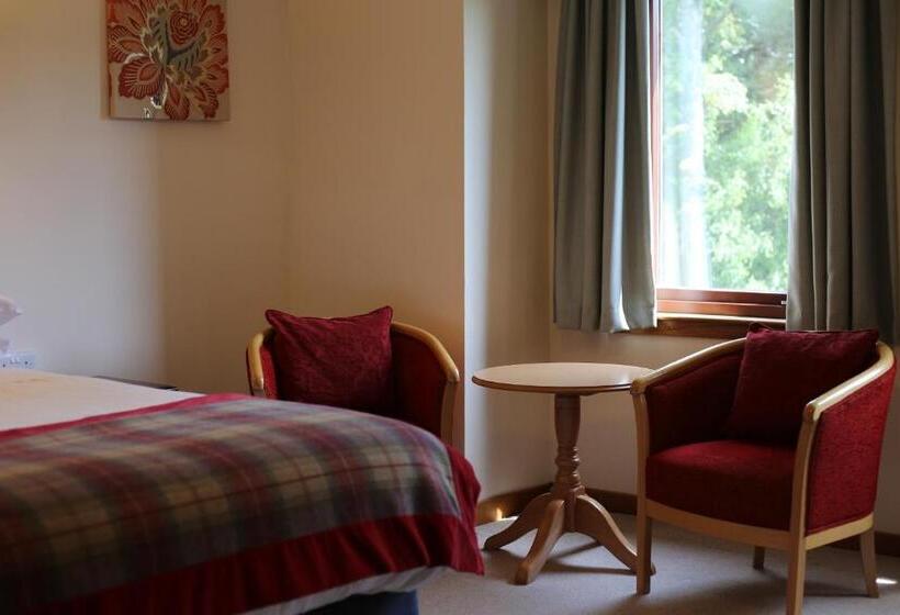 اتاق سوپریور, Pitlochry Dundarach