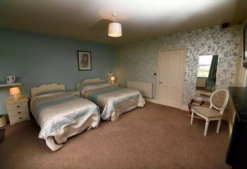 スタンダードルーム, Donington Park Farmhouse