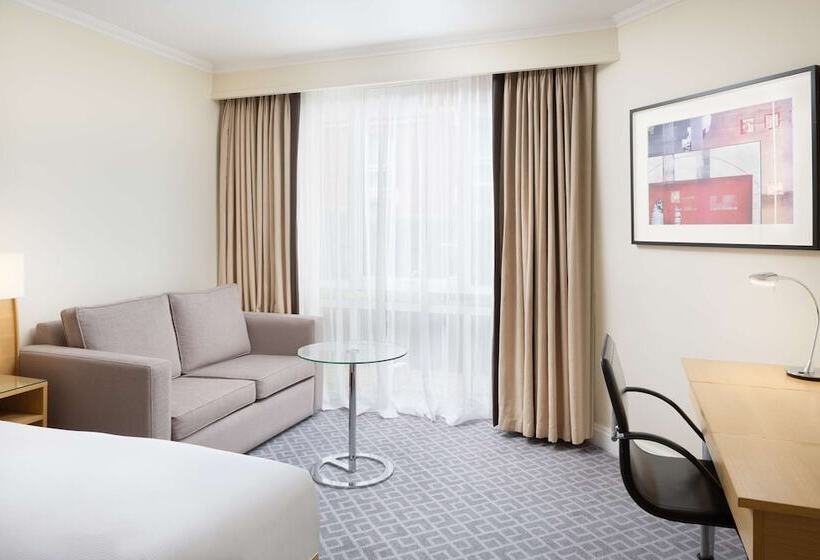 デラックスルーム, Hilton Northampton