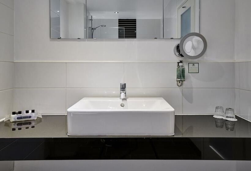 标准间, Holiday Inn Corby Kettering A43, An Ihg