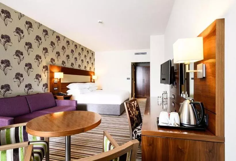 キングサイズベッドのスーペリアルーム, Mercure Liege City Centre